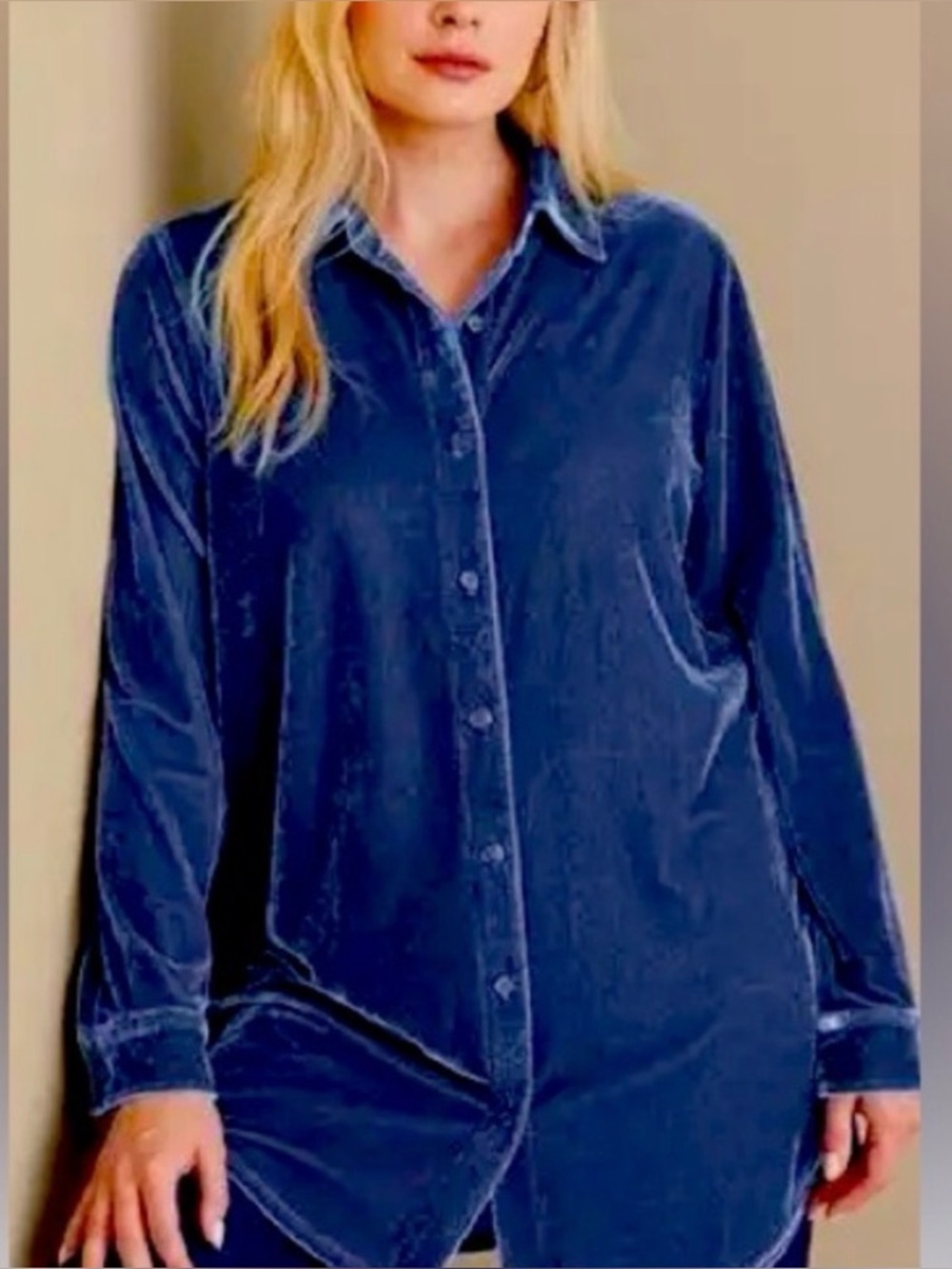 Women’s Plush  Long-Sleeve Boyfriend Tunic Shirt - Deep Blue
